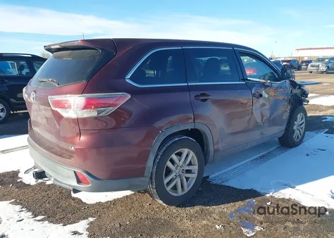 2015 Toyota Highlander Le z USA, uszkodzony, nr VIN 5TDZARFH2FS015952
